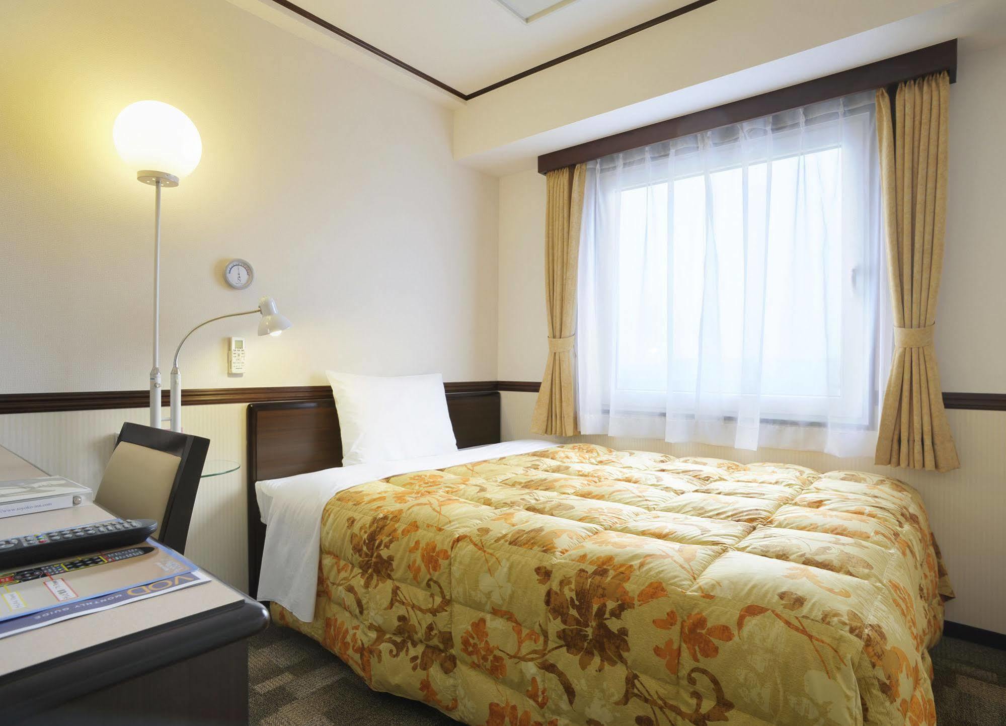 Toyoko Inn Shin-Yamaguchi-Eki Shinkansen-Guchi Esterno foto